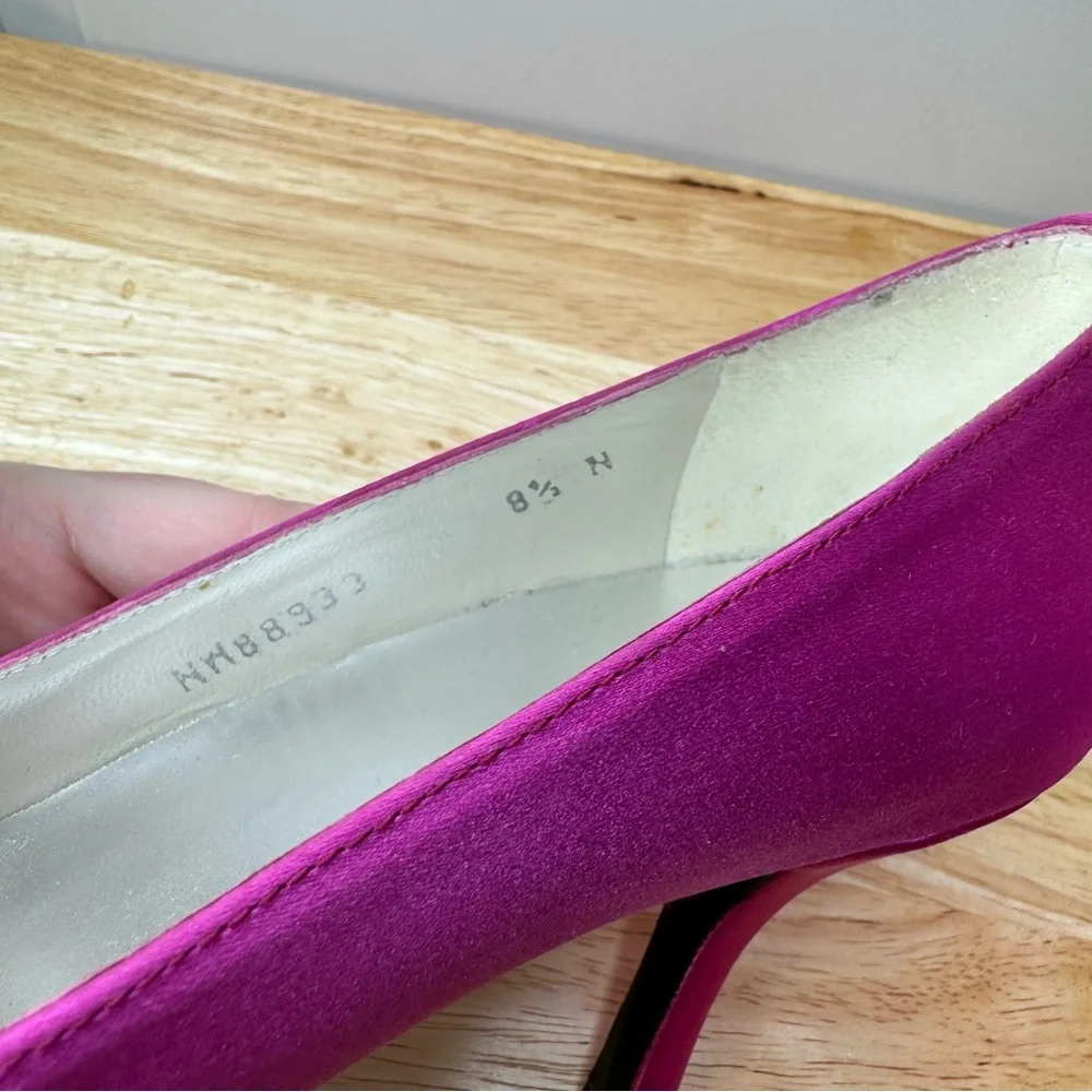 Stuart Weitzman Gigiritz Magenta Satin Peep Toe Pump Suze 8.5 Narrow